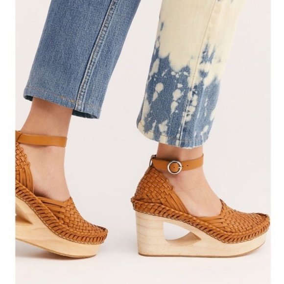 teagan huarache clog